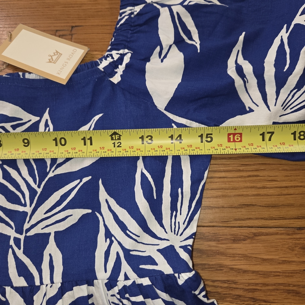 NWT Chic Blue and White Leaf Pattern Hawaiian Style Maxi Dress. Size S. KKCP - Picture 10 of 14
